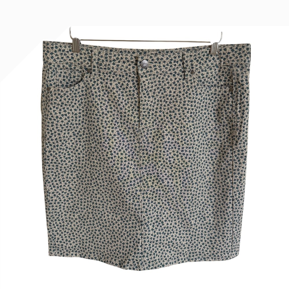 Wrangler Ditsy Floral Print Skirt Size 14 M Beige Blue Casual Everyday Western